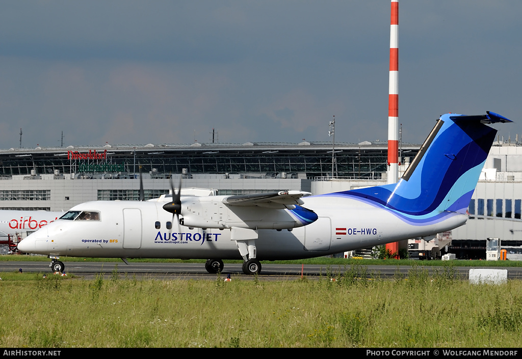 Aircraft Photo of OE-HWG | De Havilland Canada DHC-8-102 Dash 8 | Austrojet | AirHistory.net #511475