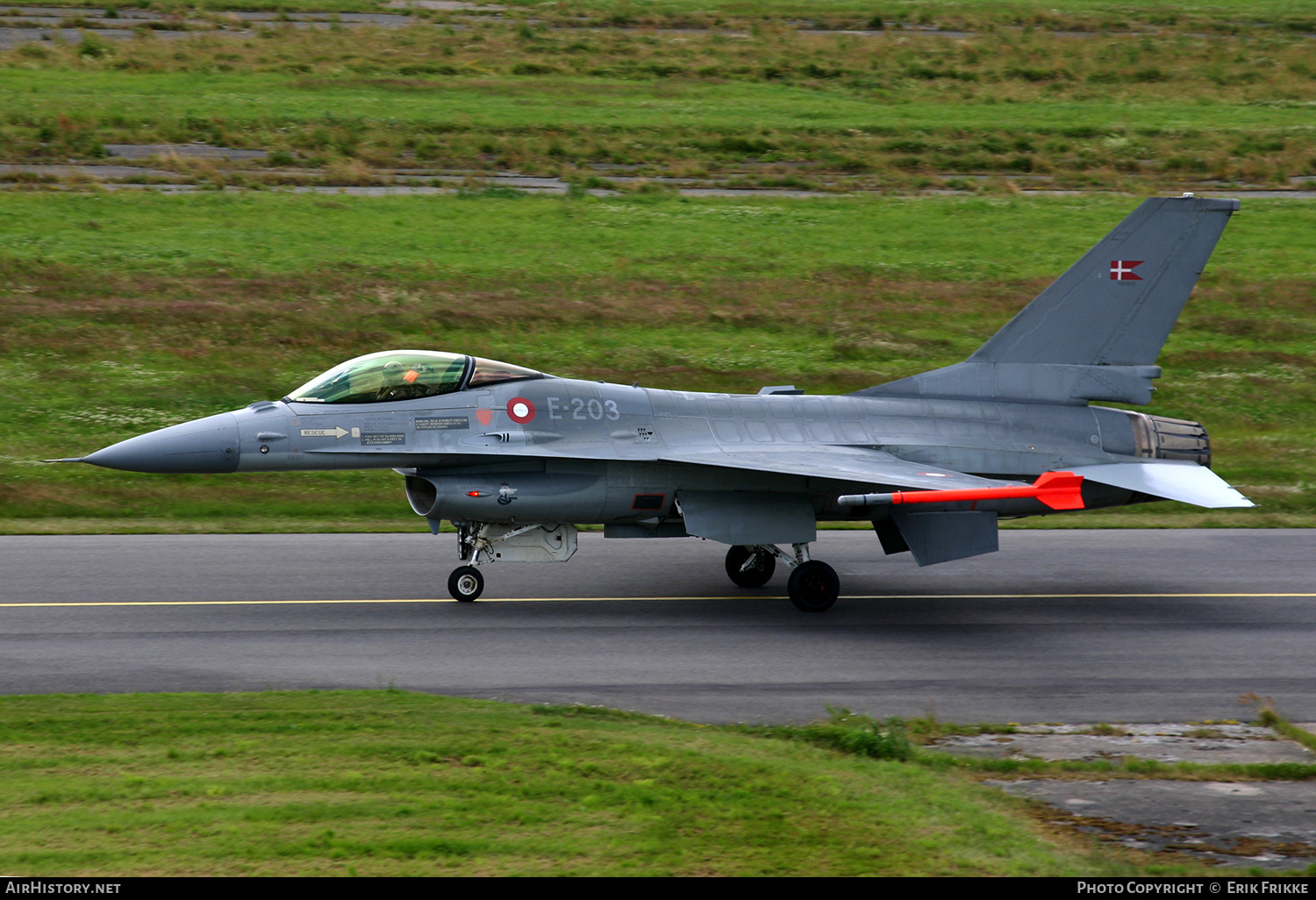 Aircraft Photo of E-203 | General Dynamics F-16A Fighting Falcon | Denmark - Air Force | AirHistory.net #511507