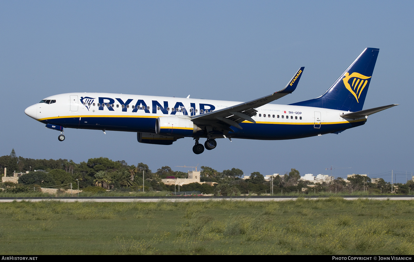 Aircraft Photo of 9H-QDP | Boeing 737-800 | Ryanair | AirHistory.net #511538