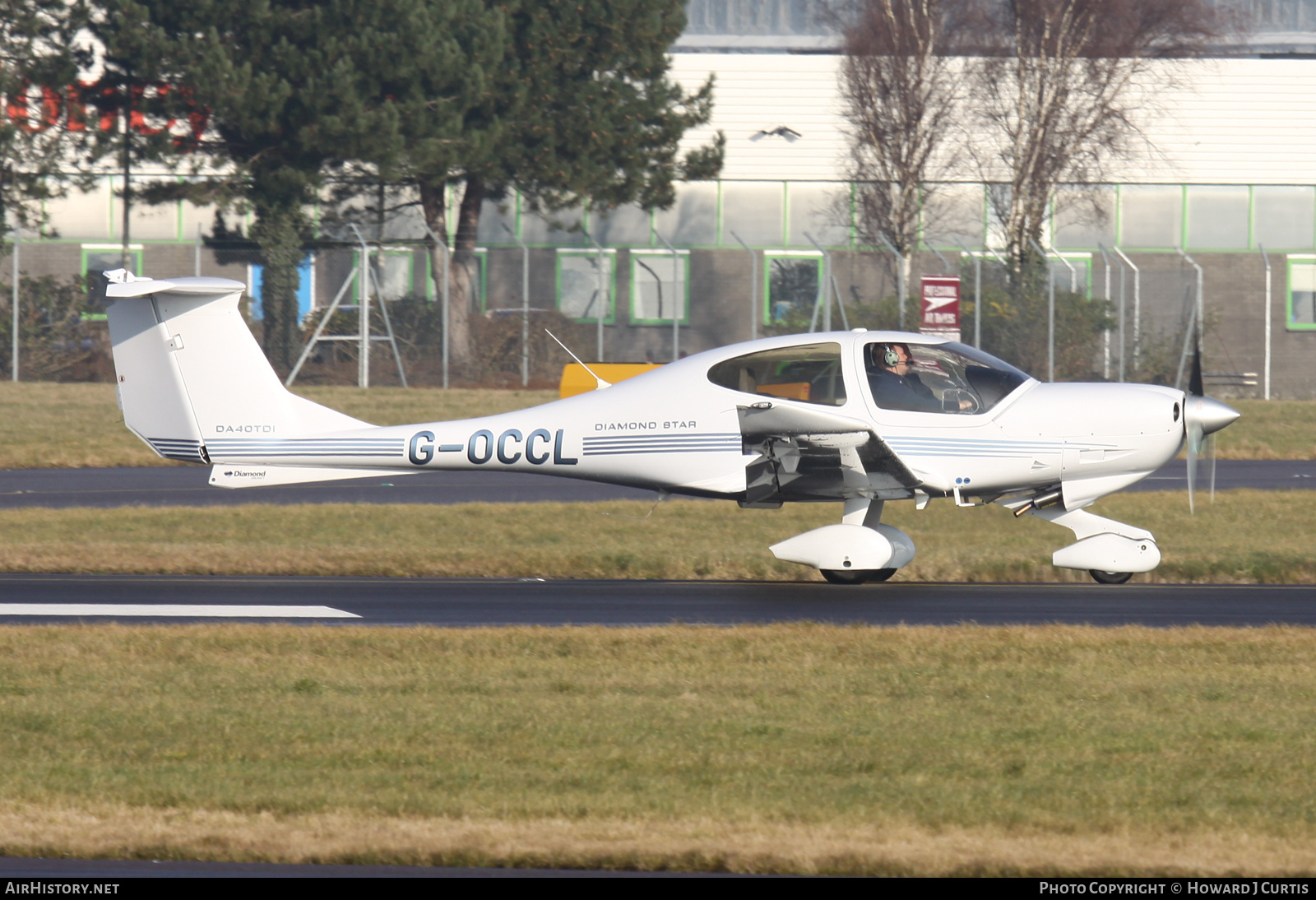 Aircraft Photo of G-OCCL | Diamond DA40D Diamond Star TDI | AirHistory.net #511765