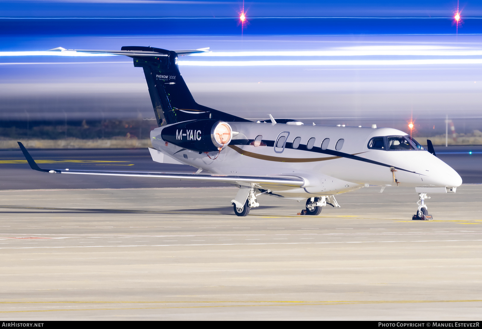 Aircraft Photo of M-YAIC | Embraer EMB-505 Phenom 300 | AirHistory.net #511830