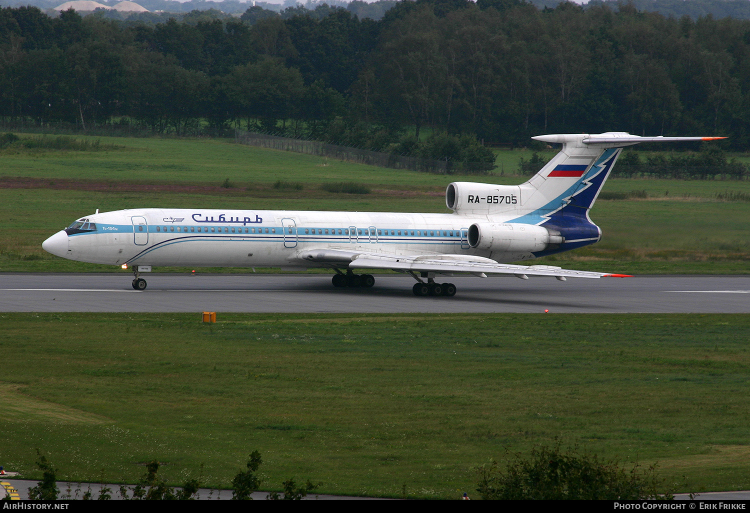 Aircraft Photo of RA-85705 | Tupolev Tu-154M | Sibir - Siberia Airlines | AirHistory.net #511866
