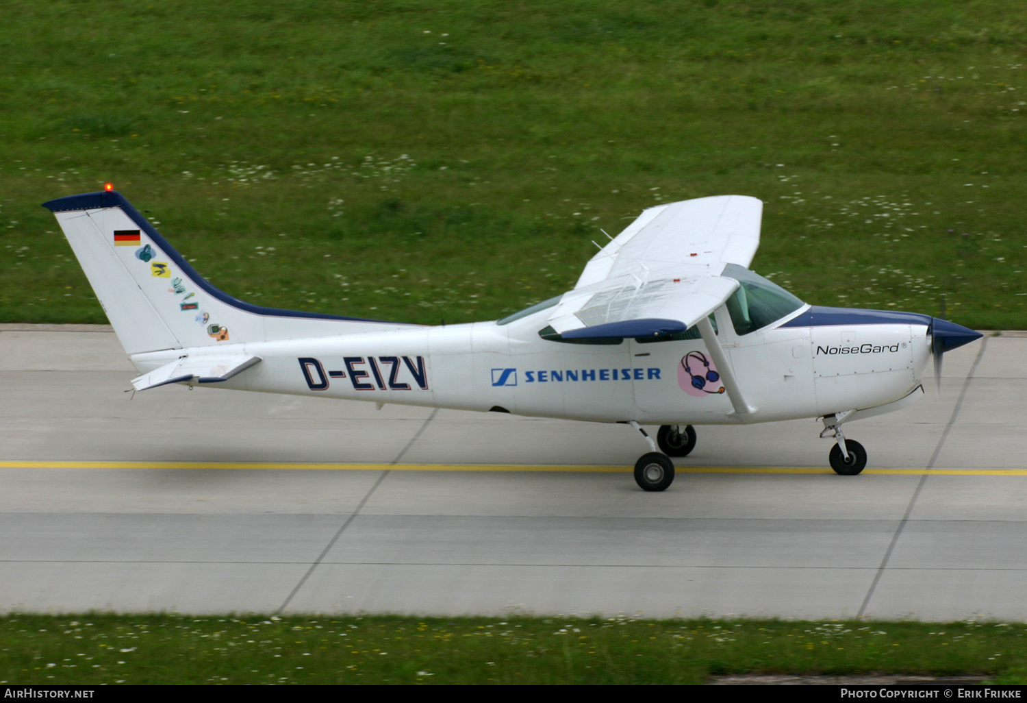 Aircraft Photo of D-EIZV | Cessna TR182 Turbo Skylane RG | AirHistory.net #511881