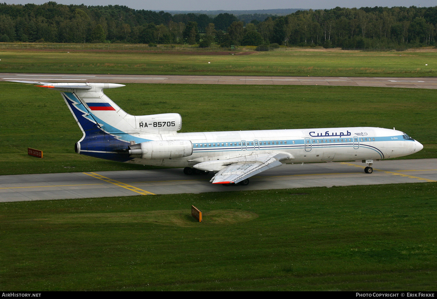 Aircraft Photo of RA-85705 | Tupolev Tu-154M | Sibir - Siberia Airlines | AirHistory.net #511984