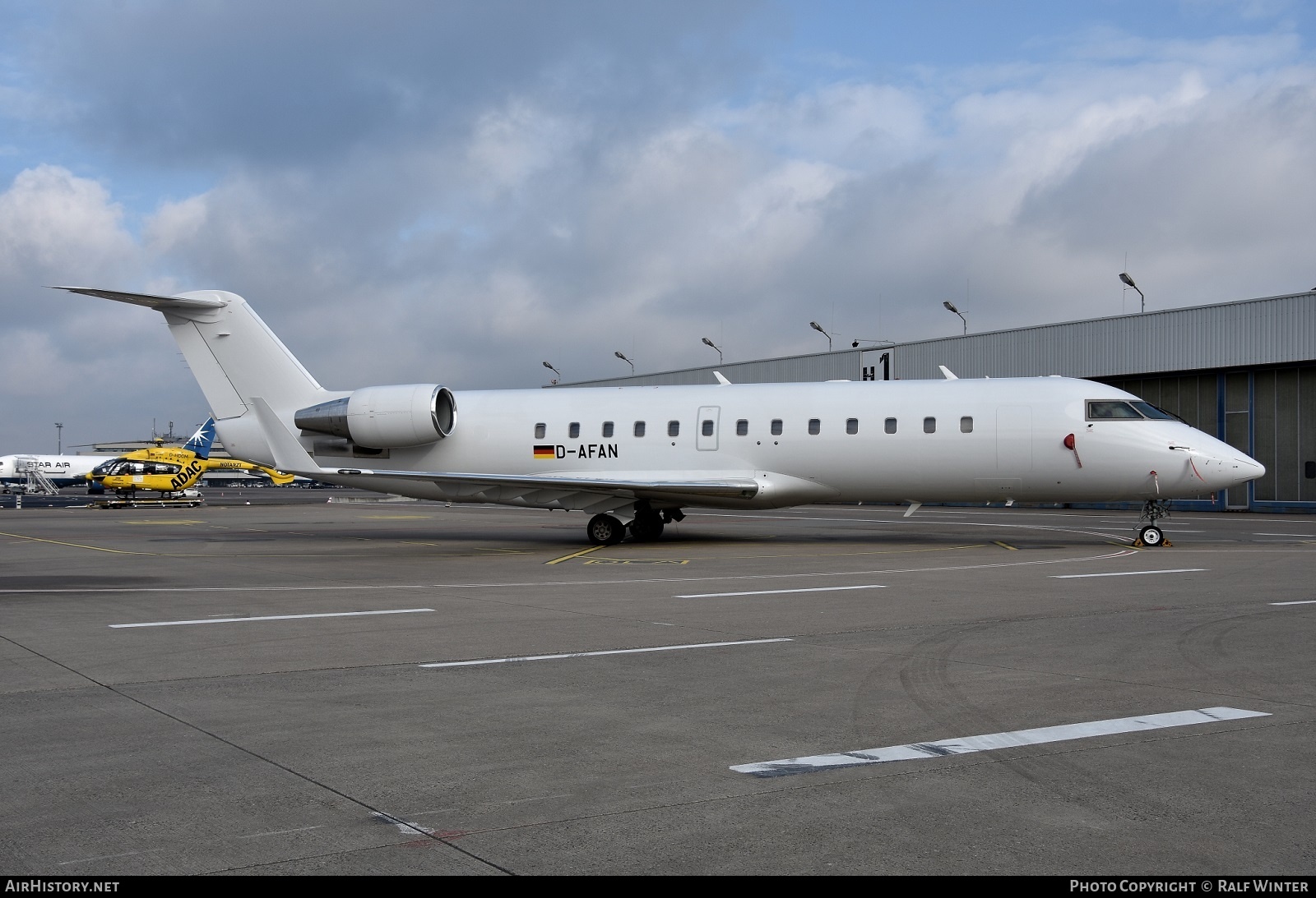 Aircraft Photo of D-AFAN | Bombardier Challenger 850 (CRJ-200SE/CL-600-2B19) | AirHistory.net #512016