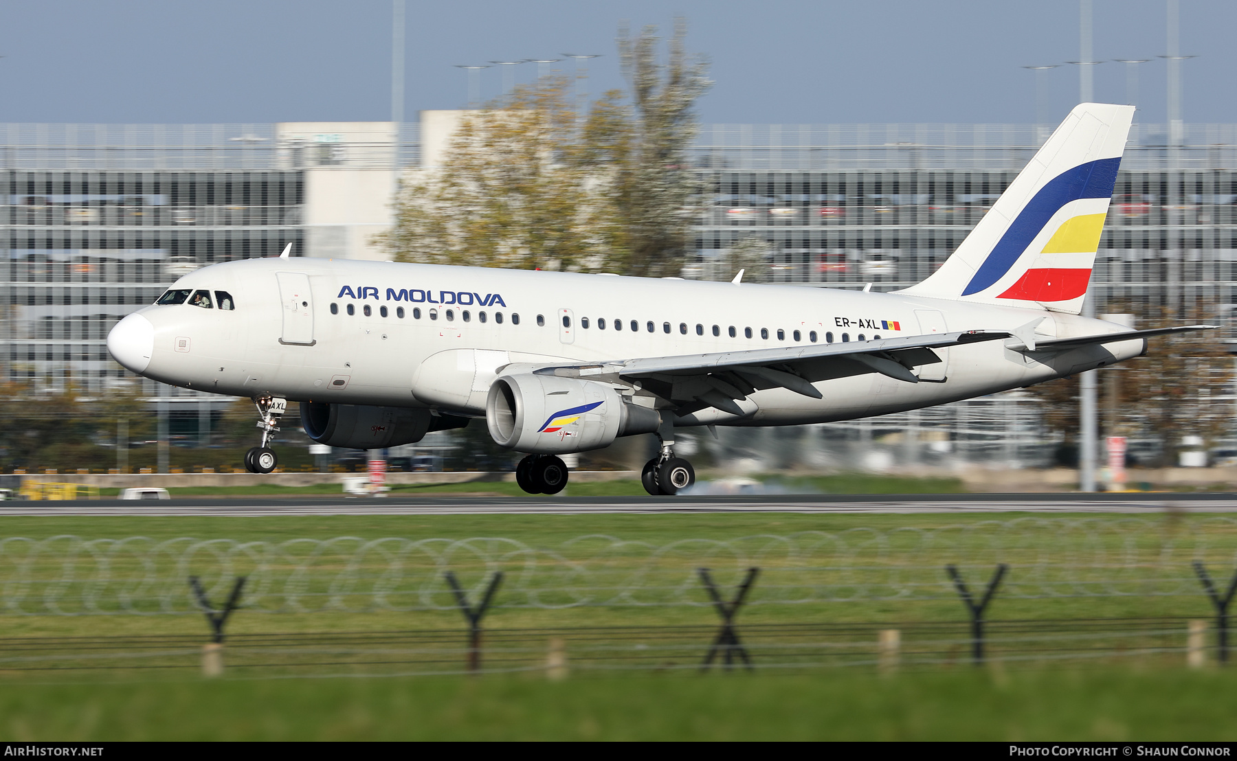 Aircraft Photo of ER-AXL | Airbus A319-112 | Air Moldova | AirHistory.net #512114