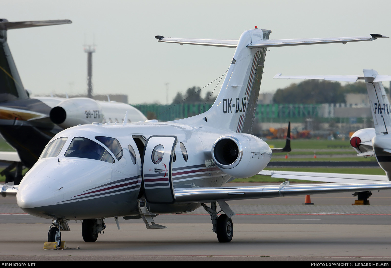 Aircraft Photo of OK-DJB | Beech Beechjet 400A | TimeAir | AirHistory.net #512125