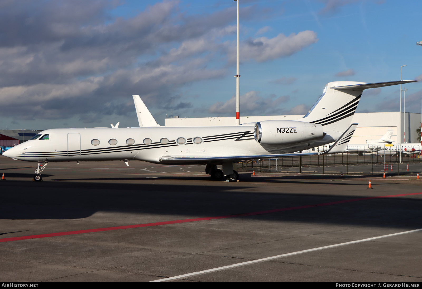 Aircraft Photo of N32ZE | Gulfstream Aerospace G-V-SP Gulfstream G550 | AirHistory.net #512144