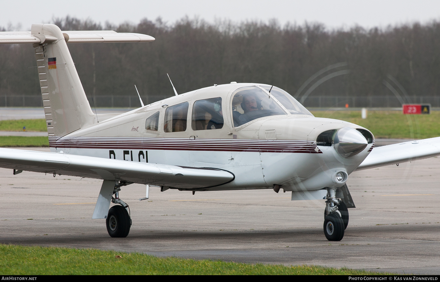 Aircraft Photo of D-ELCL | Piper PA-28RT-201T Turbo Arrow IV | AirHistory.net #512170