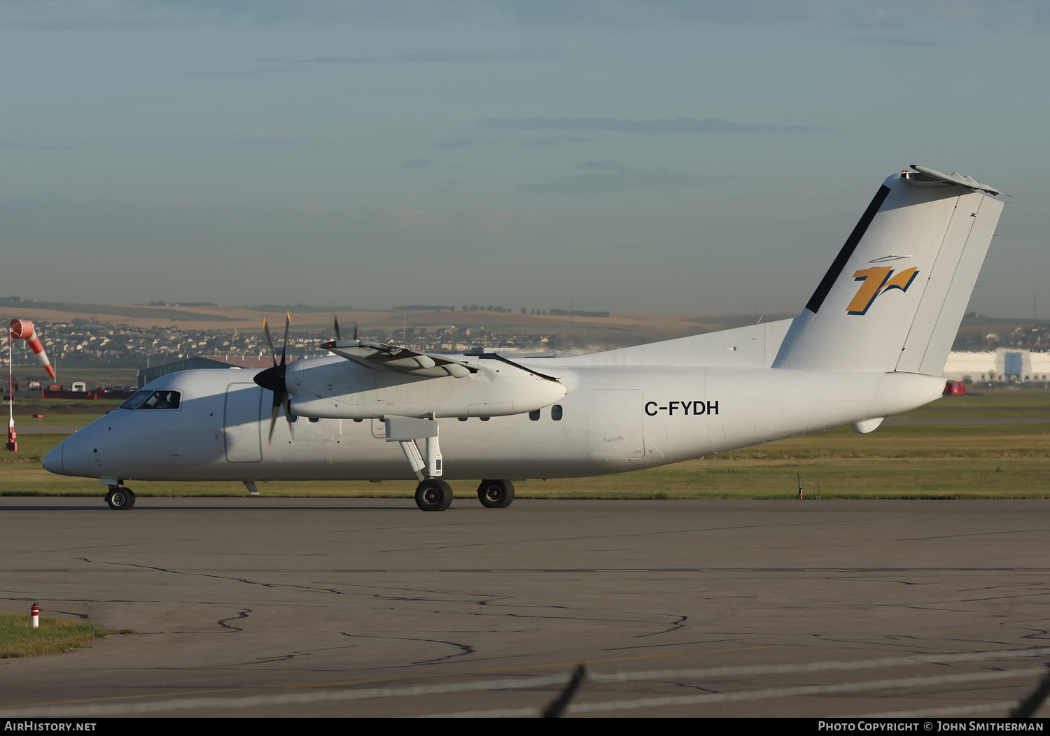 Aircraft Photo of C-FYDH | De Havilland Canada DHC-8-102 Dash 8 | Regional 1 Airlines | AirHistory.net #512226