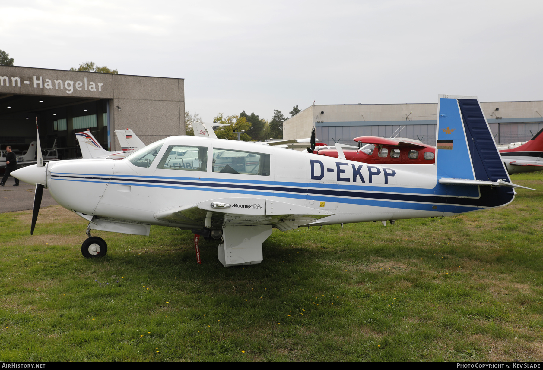 Aircraft Photo of D-EKPP | Mooney M-20J | AirHistory.net #512240