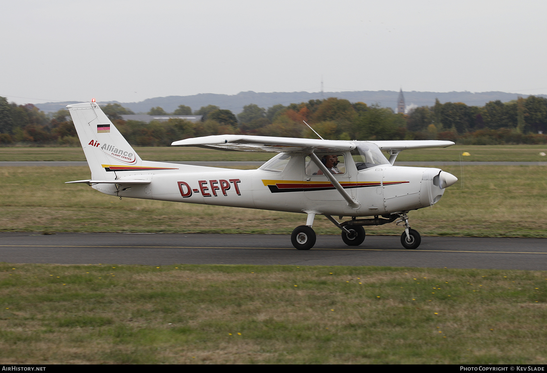 Aircraft Photo of D-EFPT | Reims F152 | Air Alliance Flight Centre | AirHistory.net #512249