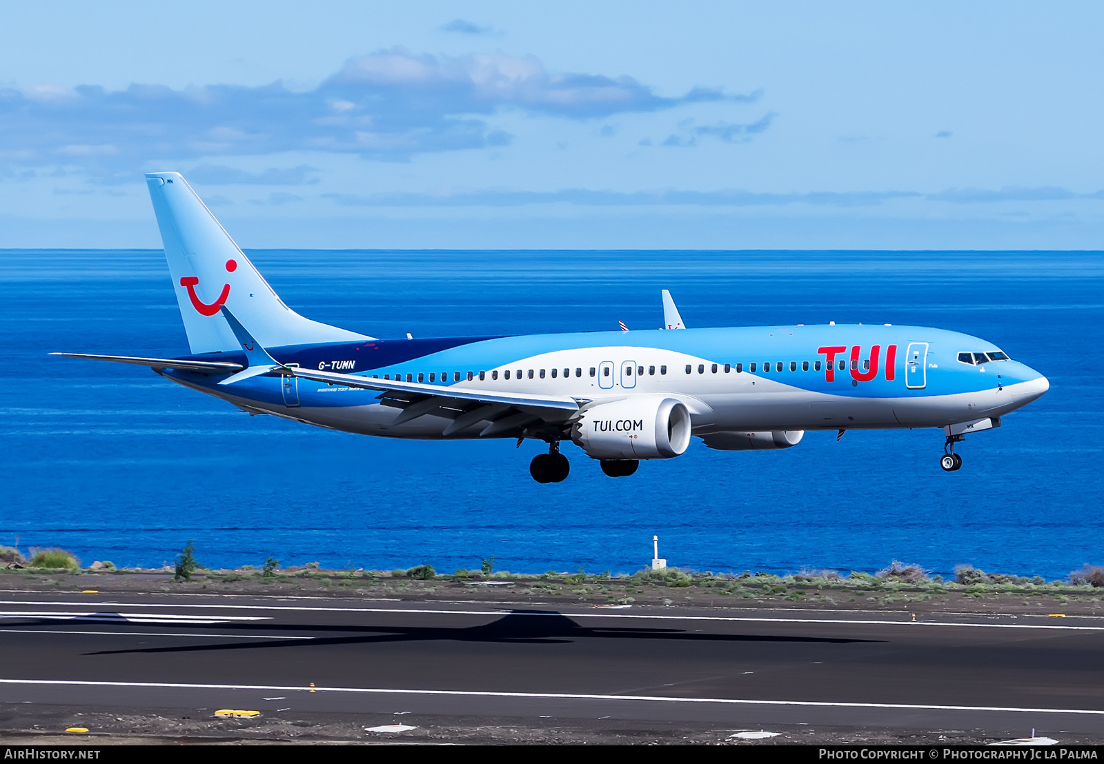 Aircraft Photo of G-TUMN | Boeing 737-8 Max 8 | TUI | AirHistory.net #512265