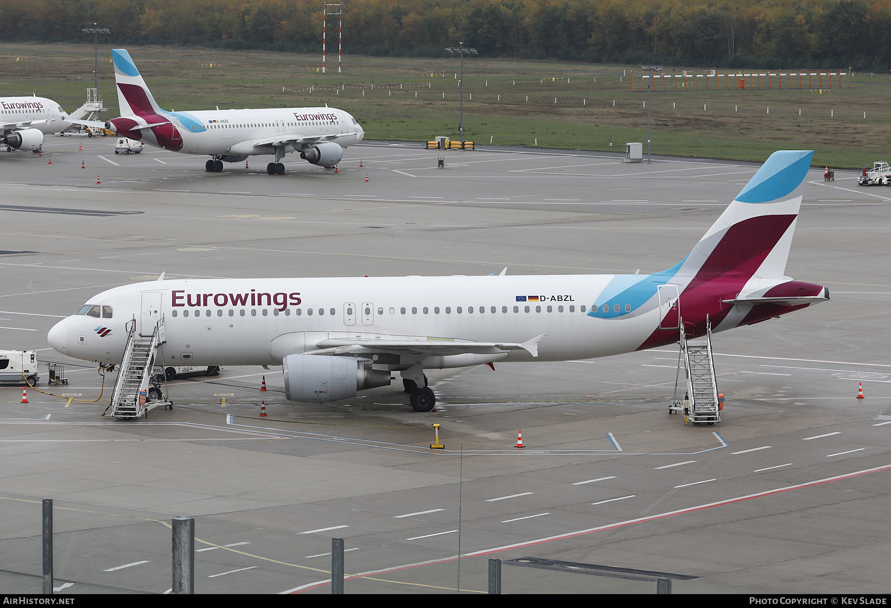 Aircraft Photo of D-ABZL | Airbus A320-216 | Eurowings | AirHistory.net #512270