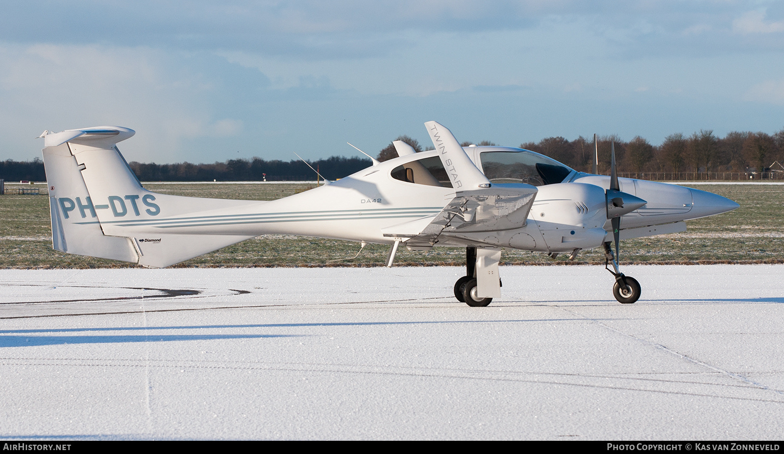 Aircraft Photo of PH-DTS | Diamond DA42 Twin Star | AirHistory.net #512410