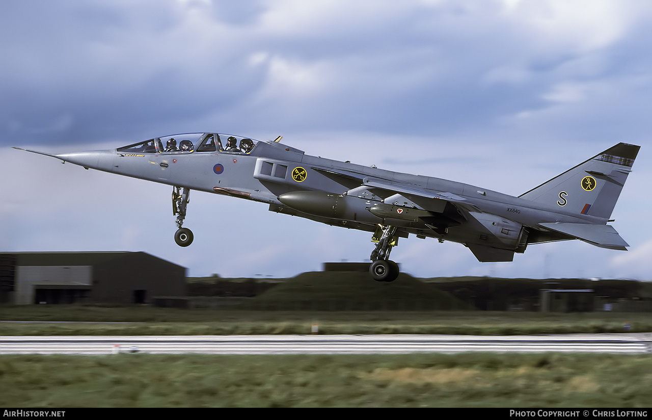 Aircraft Photo of XX840 | Sepecat Jaguar T4 | UK - Air Force | AirHistory.net #512412