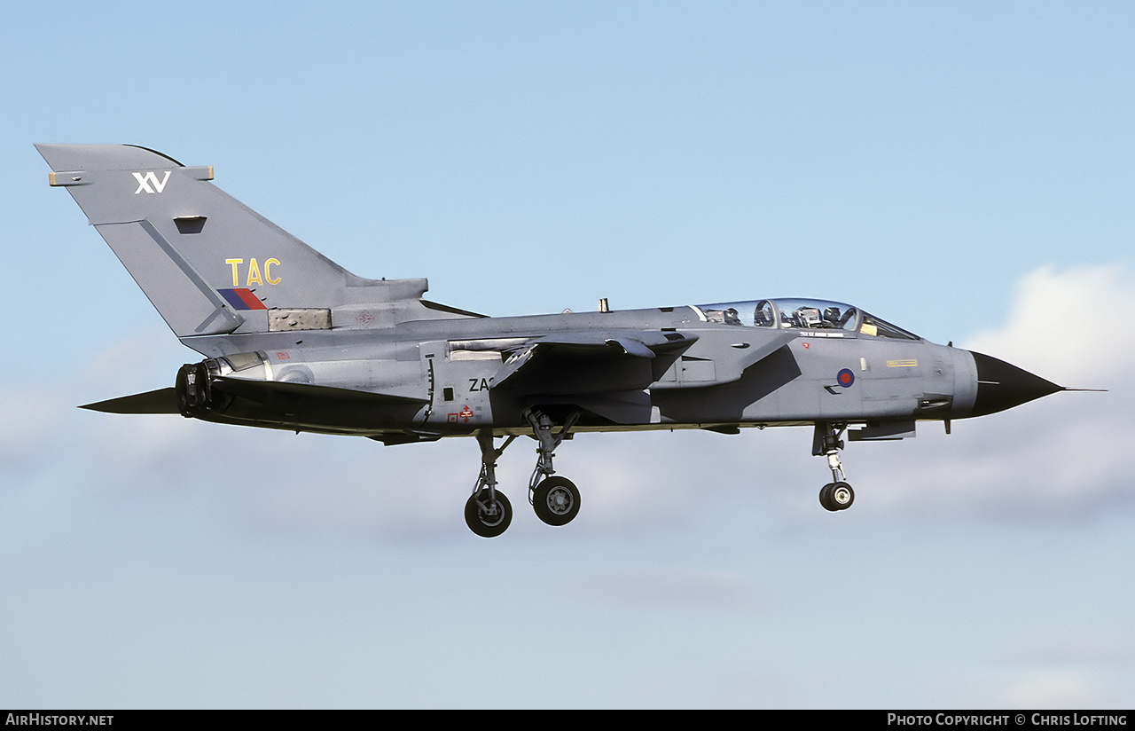 Aircraft Photo of ZA322 | Panavia Tornado GR1 | UK - Air Force | AirHistory.net #512414