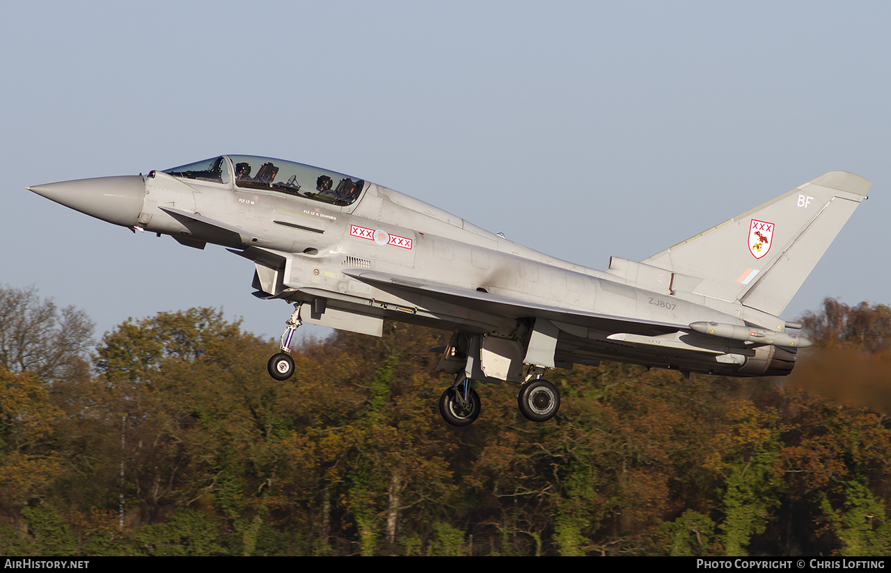 Aircraft Photo of ZJ807 | Eurofighter EF-2000 Typhoon T3 | UK - Air Force | AirHistory.net #512430