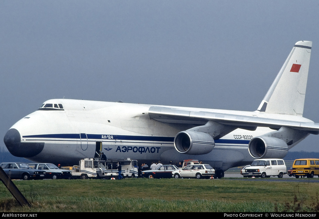 Aircraft Photo of CCCP-82020 | Antonov An-124-100 Ruslan | Aeroflot | AirHistory.net #512437