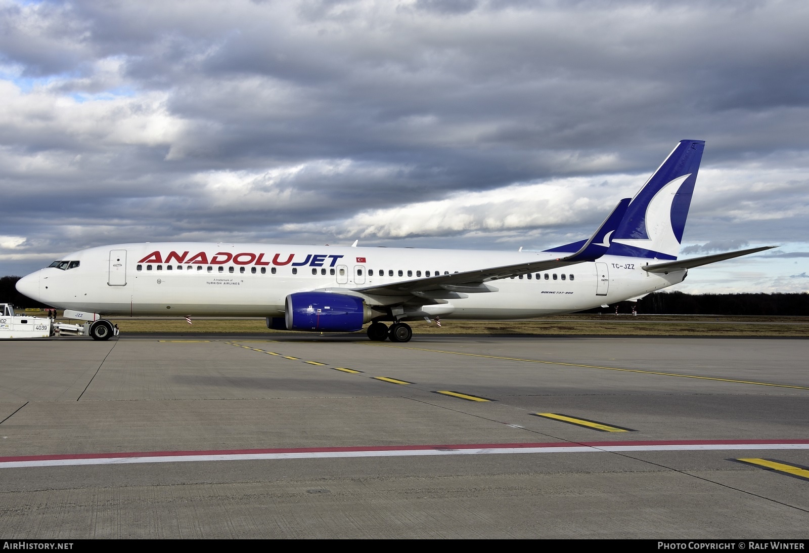 Aircraft Photo of TC-JZZ | Boeing 737-800 | AnadoluJet | AirHistory.net #512509