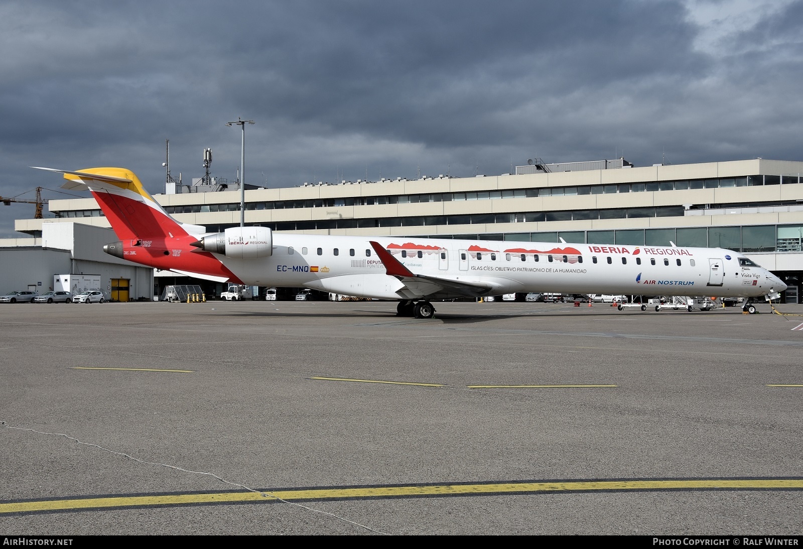 Aircraft Photo of EC-MNQ | Bombardier CRJ-1000 (CL-600-2E25) | Iberia Regional | AirHistory.net #512512