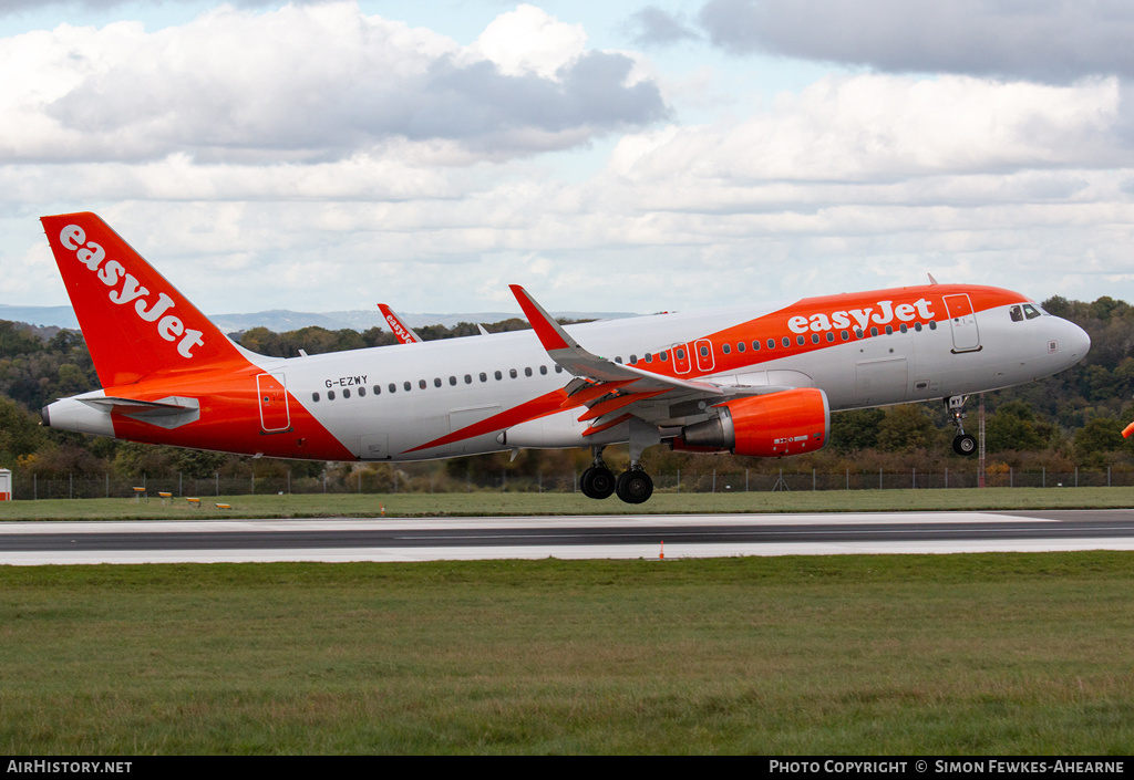 Aircraft Photo of G-EZWY | Airbus A320-214 | EasyJet | AirHistory.net #512532