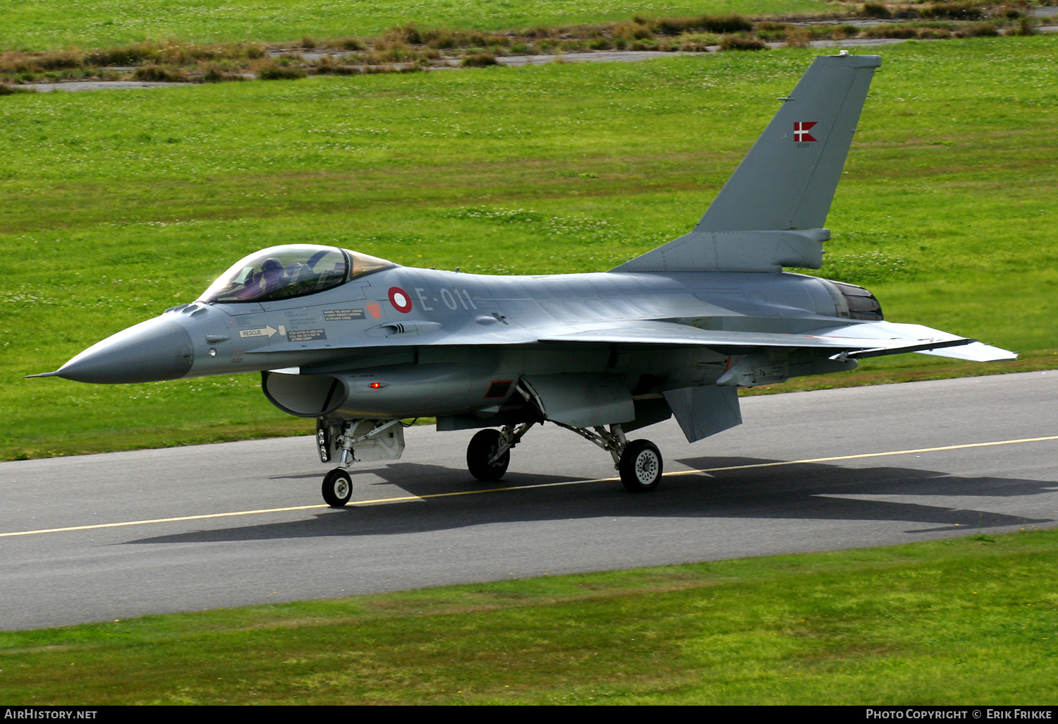 Aircraft Photo of E-011 | General Dynamics F-16AM Fighting Falcon | Denmark - Air Force | AirHistory.net #512571