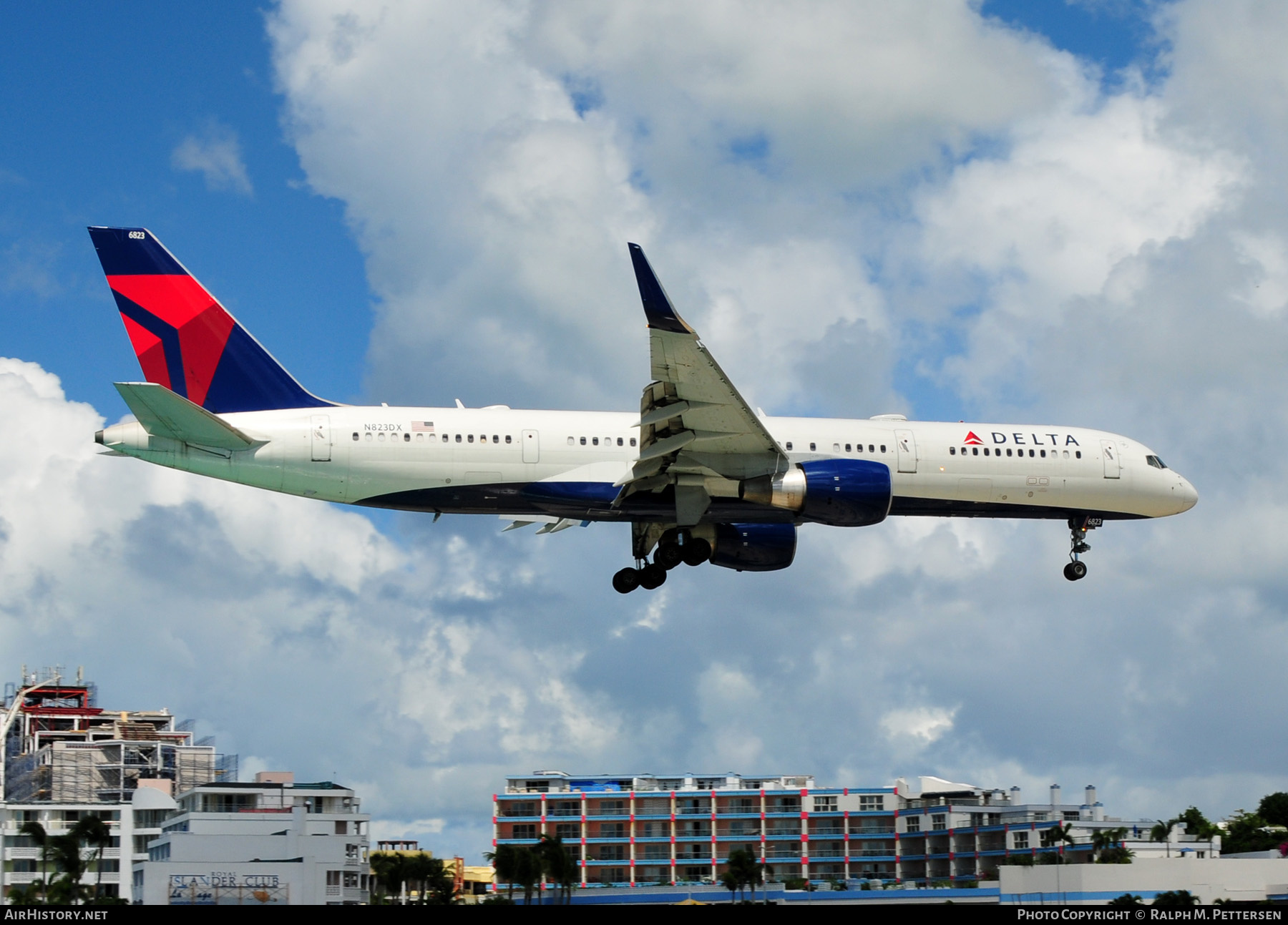 Aircraft Photo of N823DX | Boeing 757-26D | Delta Air Lines | AirHistory.net #512924