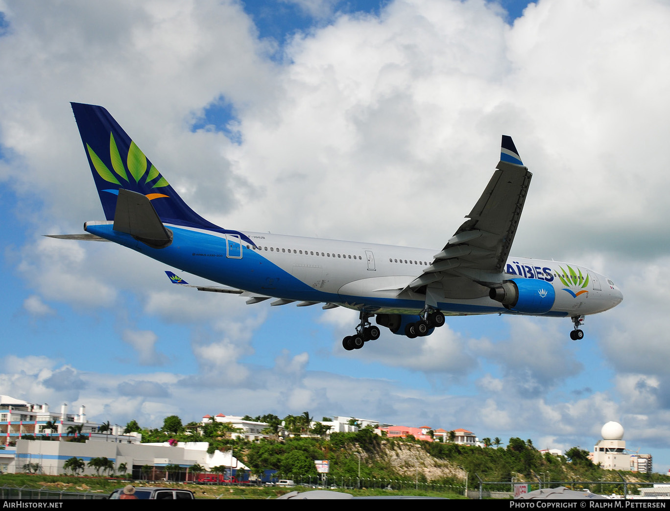 Aircraft Photo of F-HHUB | Airbus A330-223 | Air Caraïbes | AirHistory.net #512933