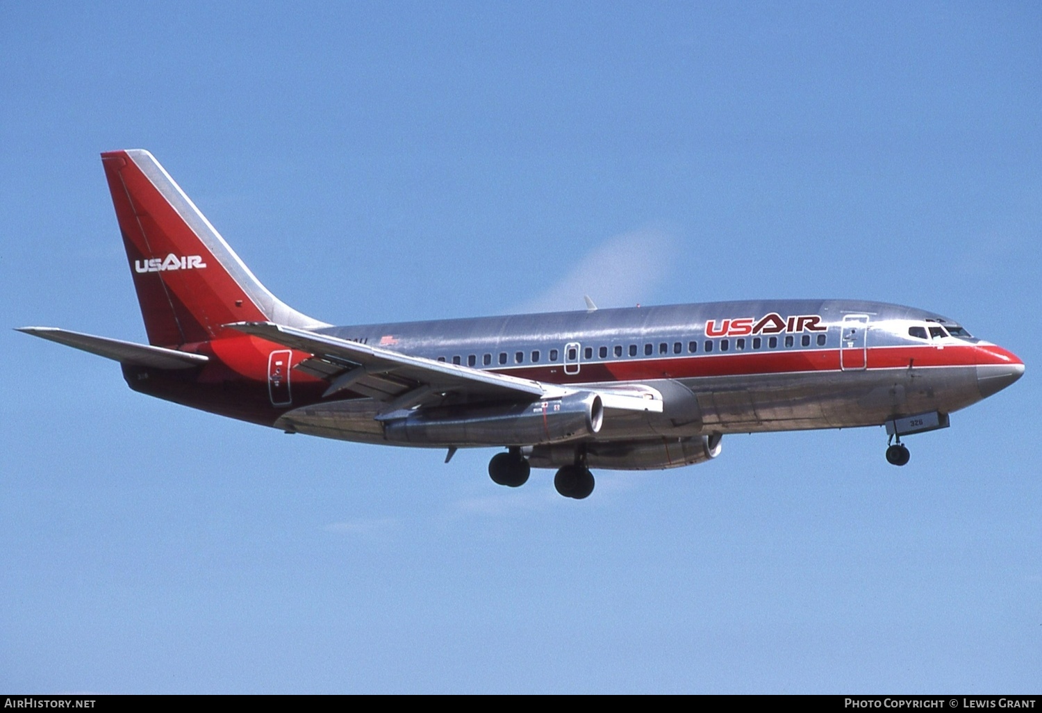 Aircraft Photo of N326AU | Boeing 737-2B7/Adv | USAir | AirHistory.net #513002