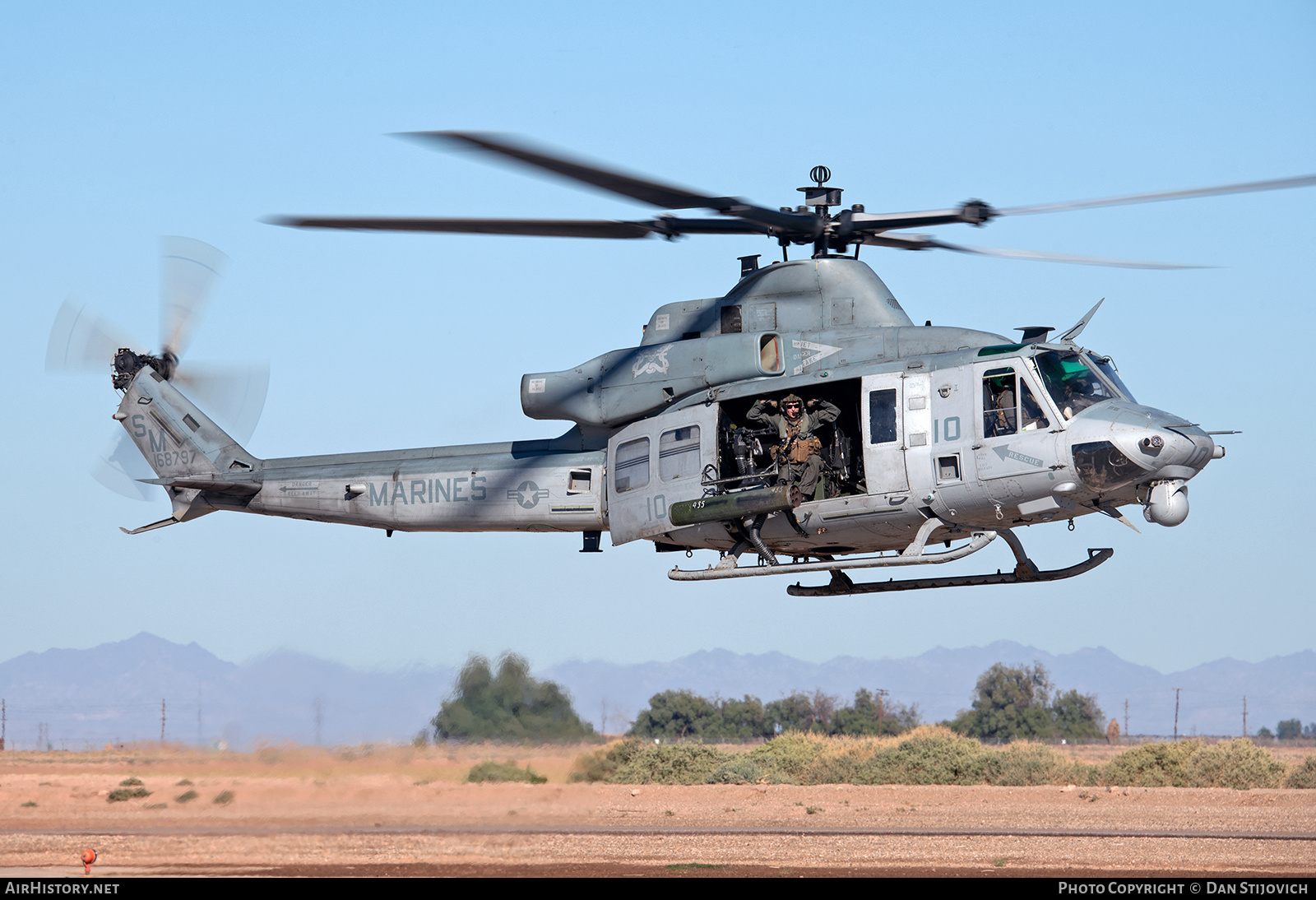 Aircraft Photo of 168797 | Bell UH-1Y Venom (450) | USA - Marines | AirHistory.net #513037