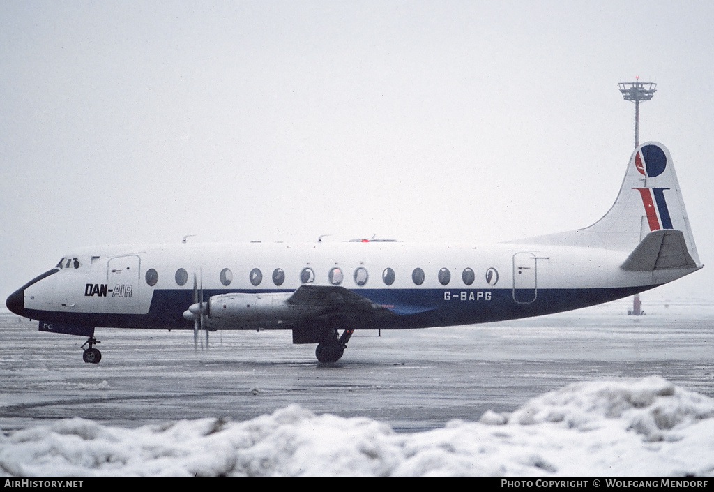 Aircraft Photo of G-BAPG | Vickers 814 Viscount | Dan-Air London | AirHistory.net #513044