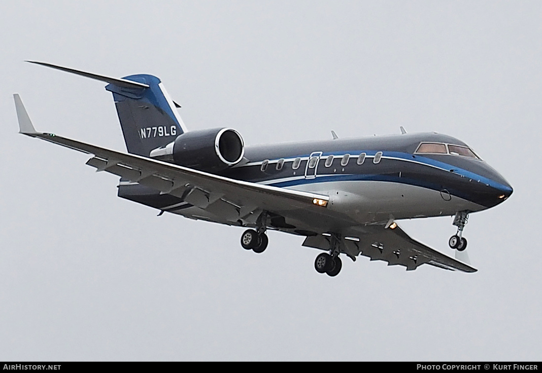 Aircraft Photo of N779LG | Canadair Challenger 604 (CL-600-2B16) | AirHistory.net #513062
