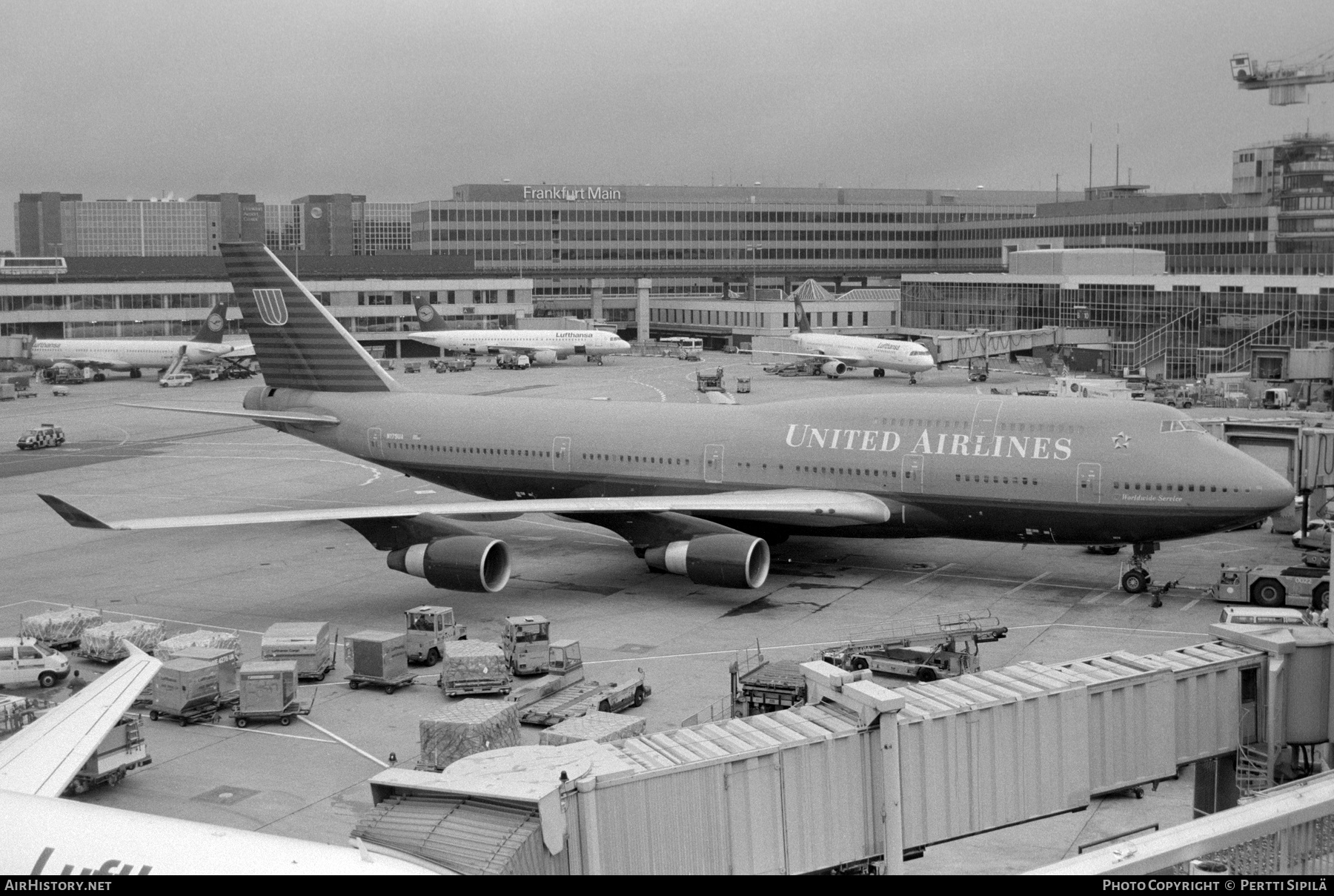 Aircraft Photo of N179UA | Boeing 747-422 | United Airlines | AirHistory.net #513142