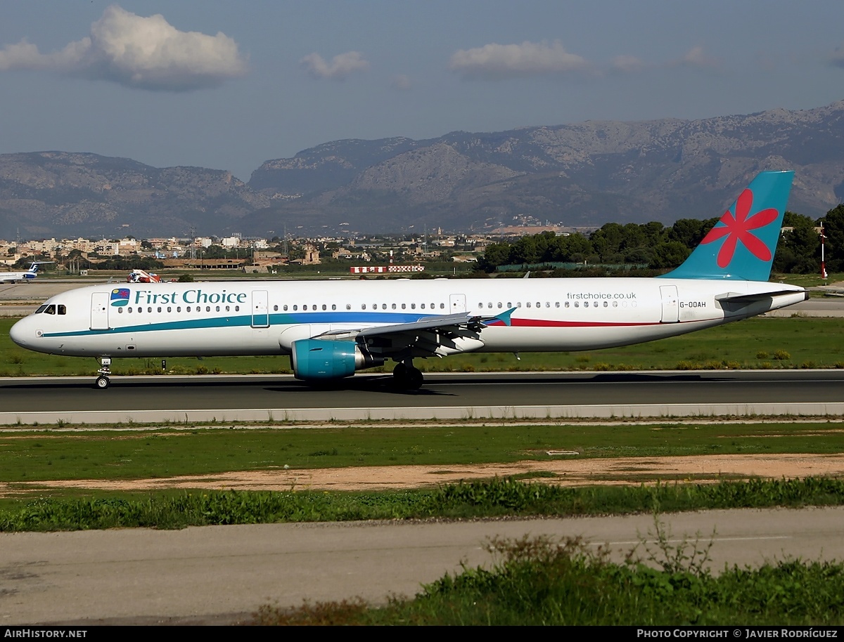 Aircraft Photo of G-OOAH | Airbus A321-211 | First Choice Airways | AirHistory.net #513159