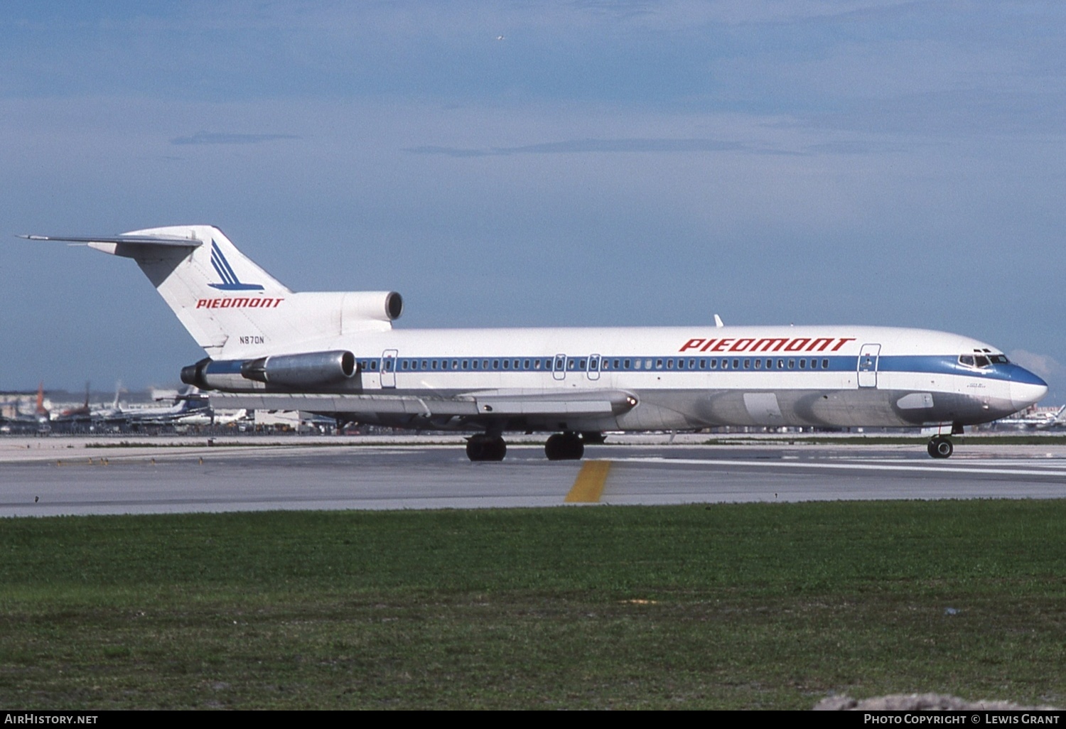 Aircraft Photo of N870N | Boeing 727-281 | Piedmont Airlines | AirHistory.net #513202