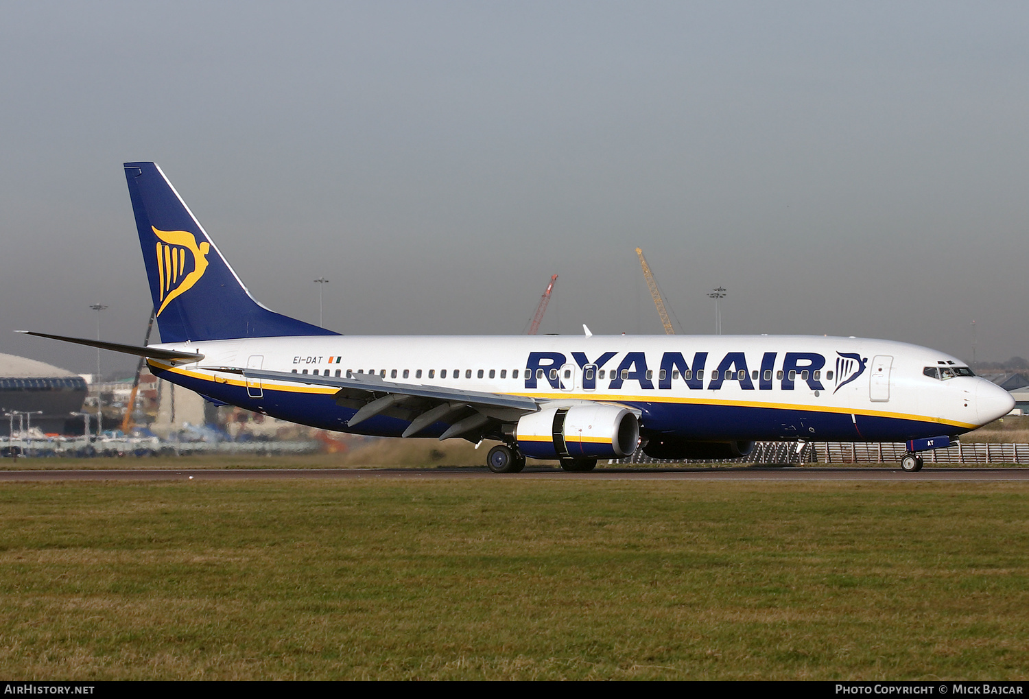 Aircraft Photo of EI-DAT | Boeing 737-8AS | Ryanair | AirHistory.net #513205