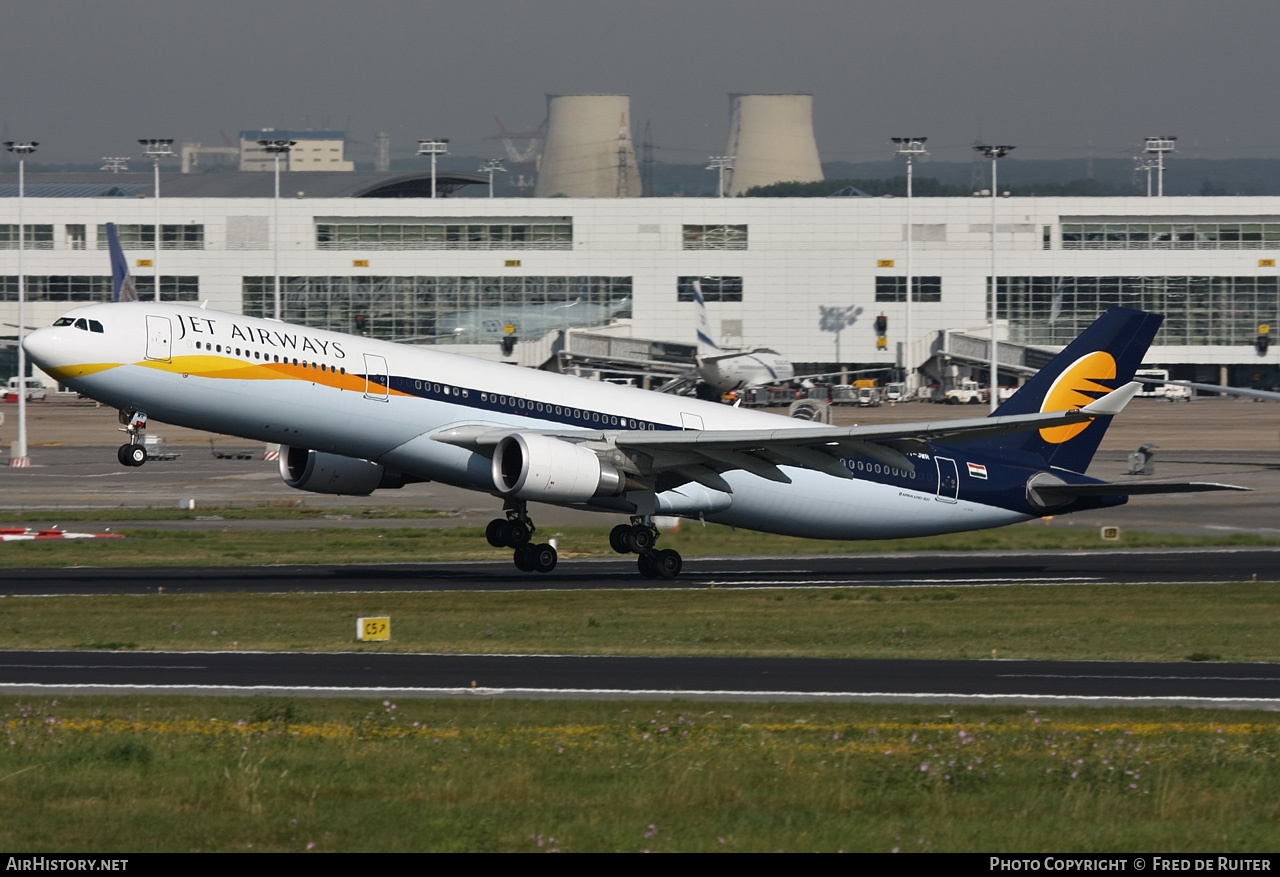 Aircraft Photo of VT-JWR | Airbus A330-302 | Jet Airways | AirHistory.net #513214