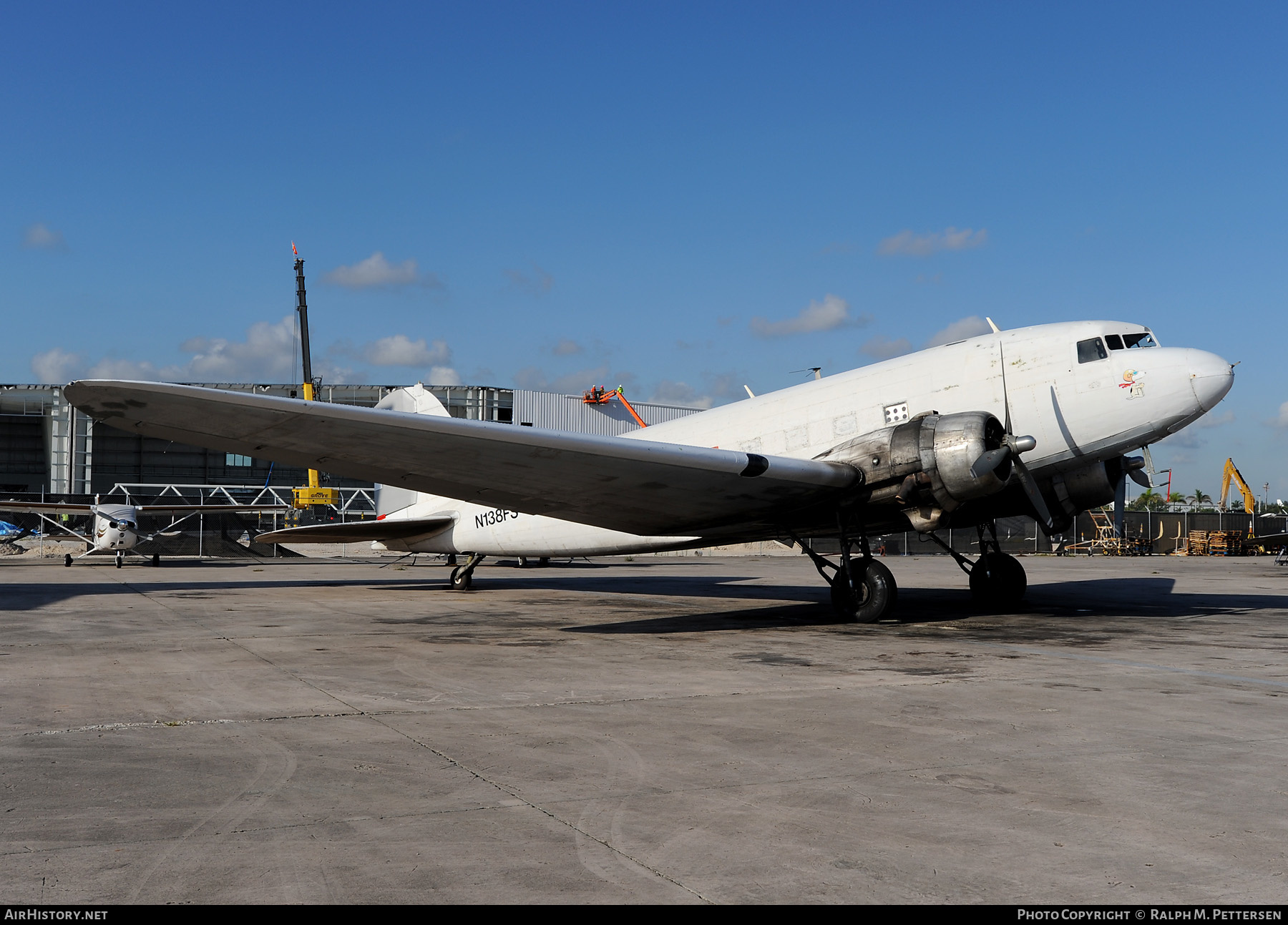 Aircraft Photo of N138FS | Douglas DC-3(C) | AirHistory.net #513246