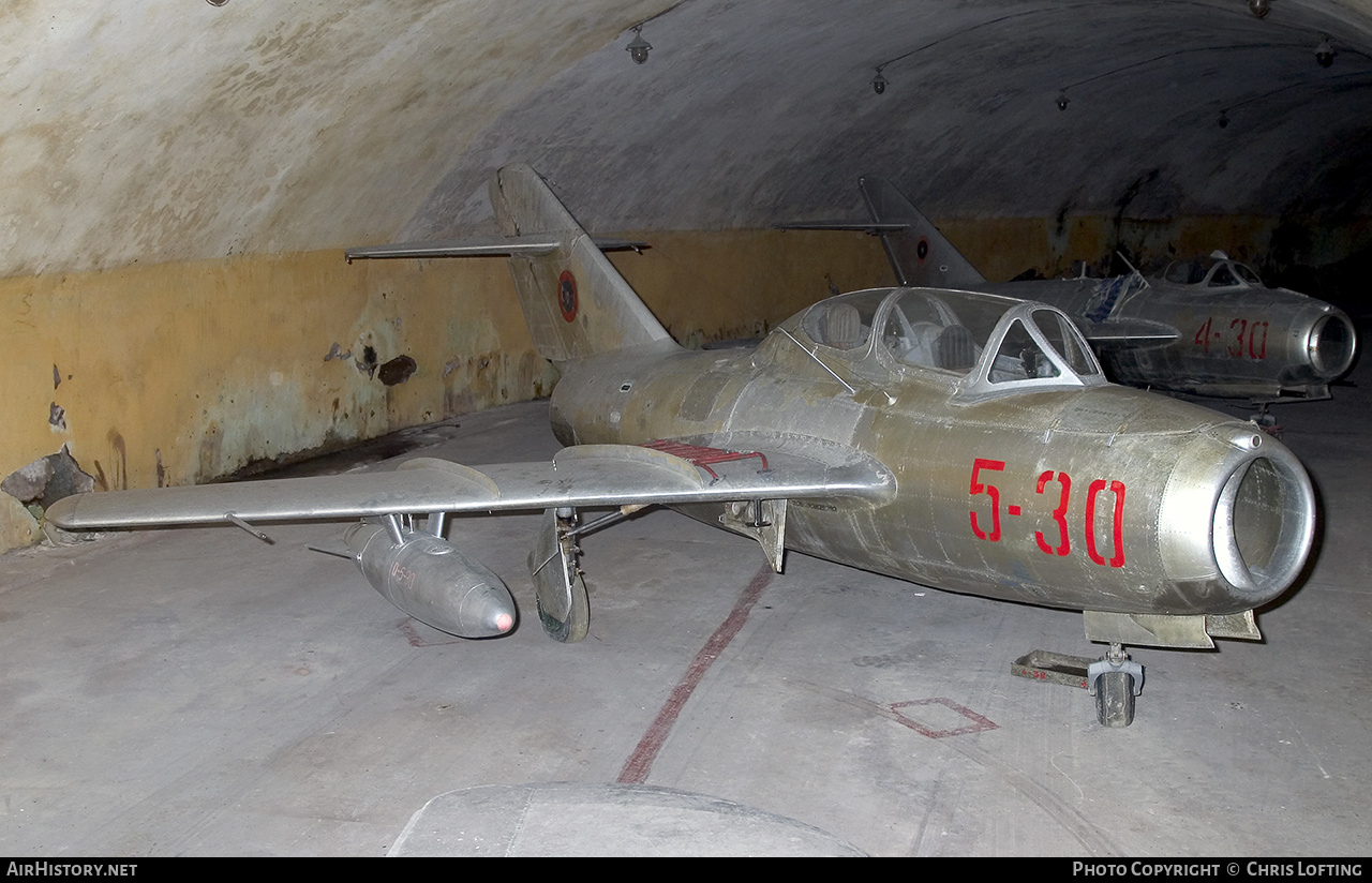 Aircraft Photo of 5-30 | Mikoyan-Gurevich MiG-15UTI | Albania - Air Force | AirHistory.net #513293