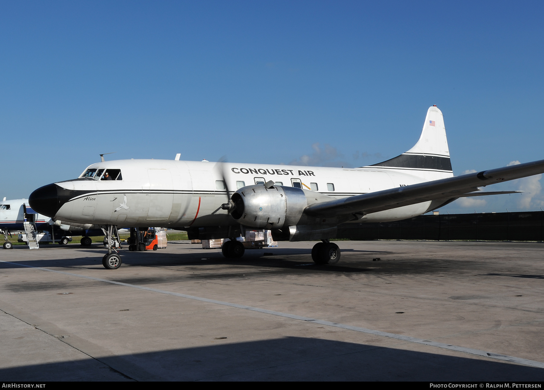 Aircraft Photo of N345GS | Convair 340-71 | Conquest Air | AirHistory.net #513342