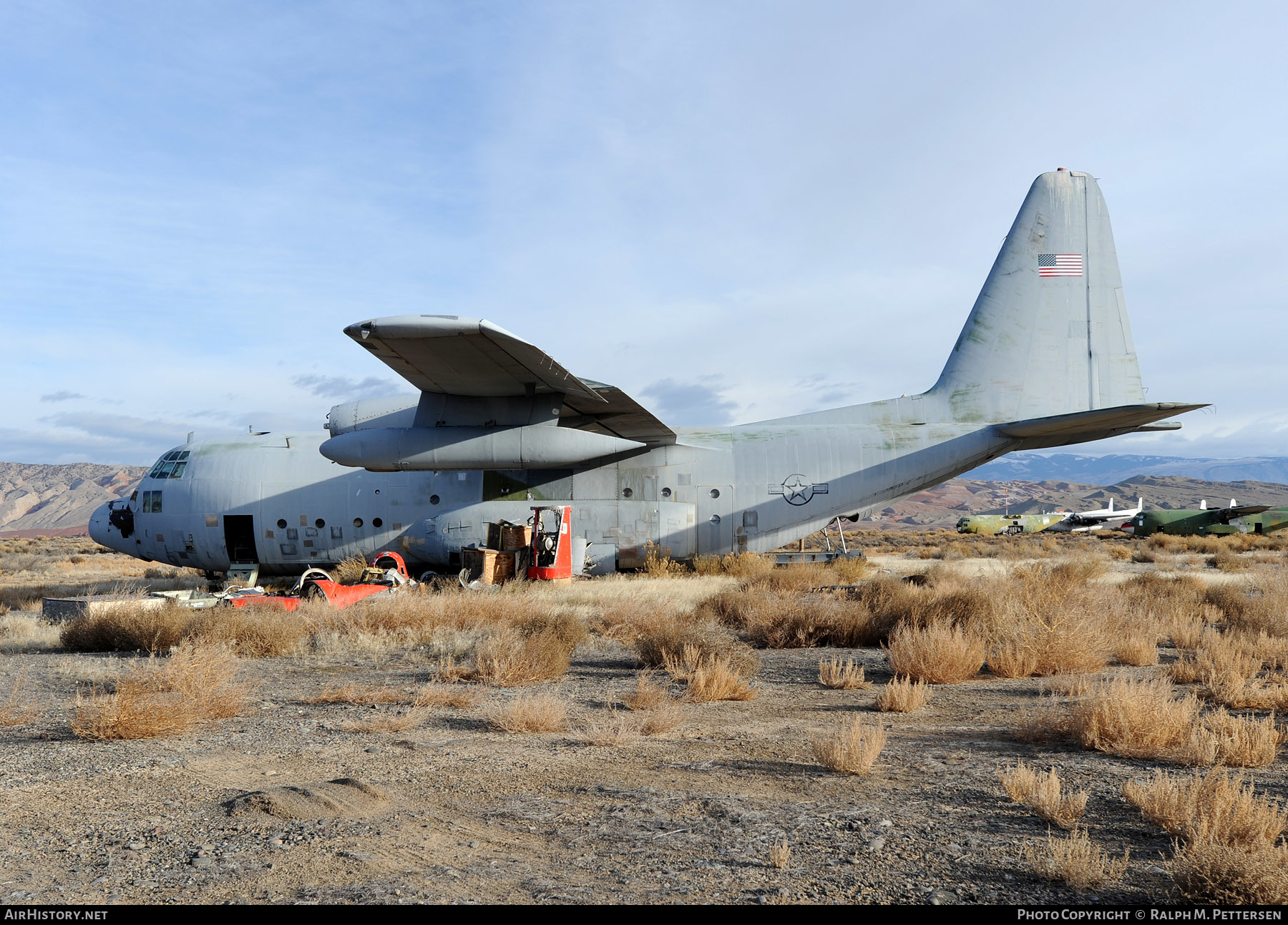 Aircraft Photo of N8230H / 57-0513 | Lockheed C-130A Hercules (L-182) | AirHistory.net #513450