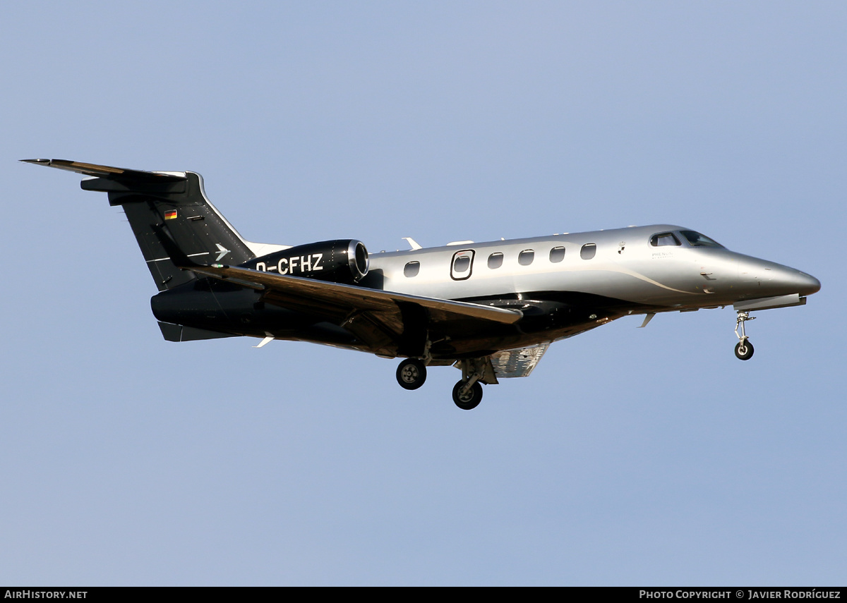 Aircraft Photo of D-CFHZ | Embraer EMB-505 Phenom 300 | AirHistory.net #513452