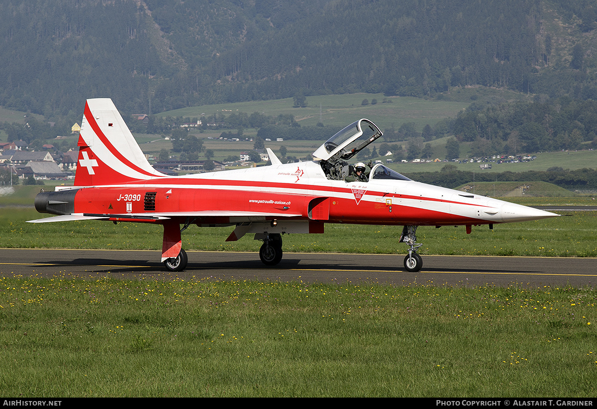 Aircraft Photo of J-3090 | Northrop F-5E Tiger II | Switzerland - Air Force | AirHistory.net #513506