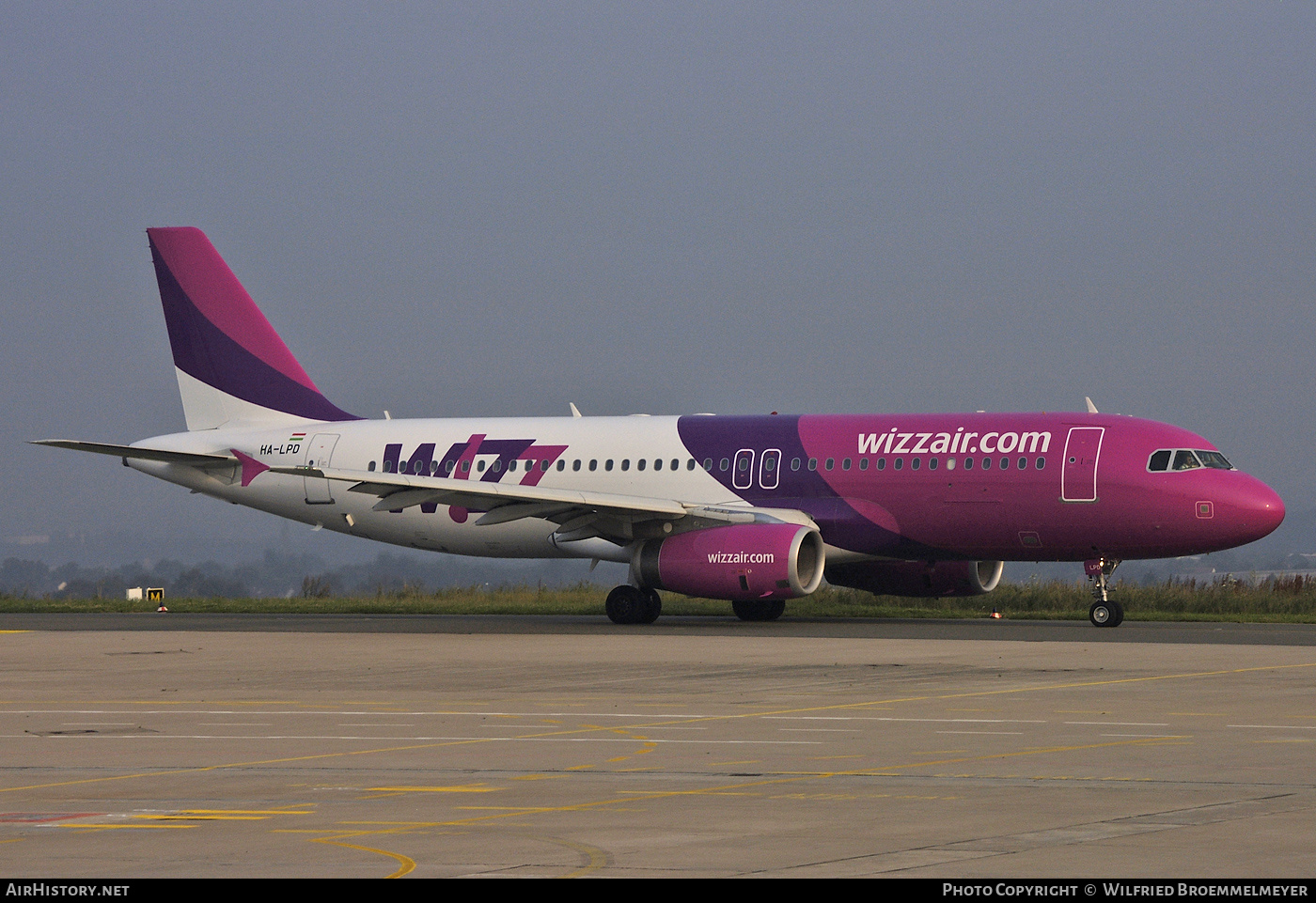 Aircraft Photo of HA-LPD | Airbus A320-233 | Wizz Air | AirHistory.net #513538