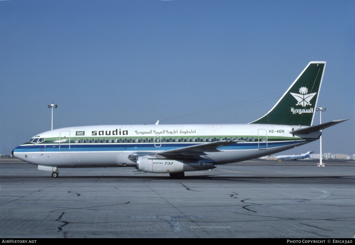 Aircraft Photo of HZ-AGN | Boeing 737-268/Adv | Saudia - Saudi Arabian Airlines | AirHistory.net #513625