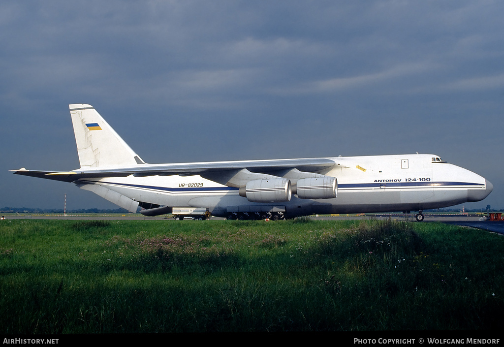 Aircraft Photo of UR-82029 | Antonov An-124-100 Ruslan | Antonov Design Bureau | AirHistory.net #513721