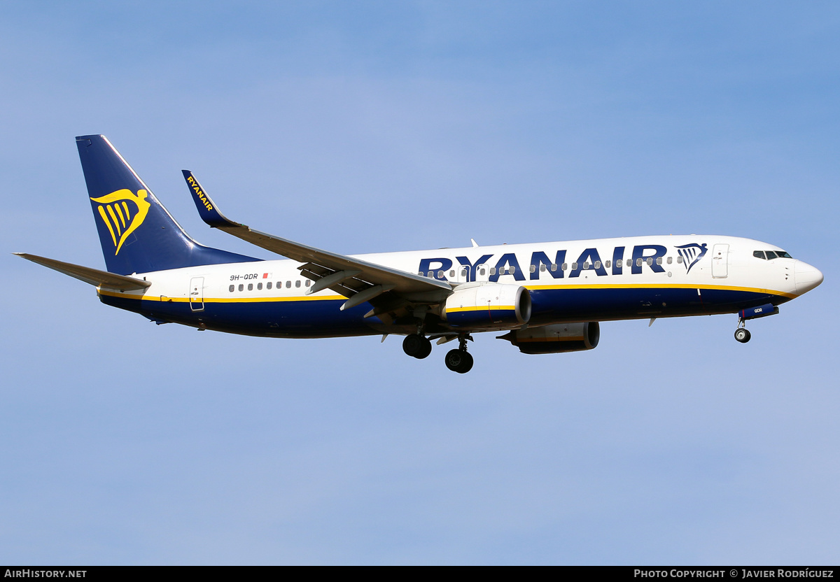 Aircraft Photo of 9H-QDR | Boeing 737-800 | Ryanair | AirHistory.net #513751
