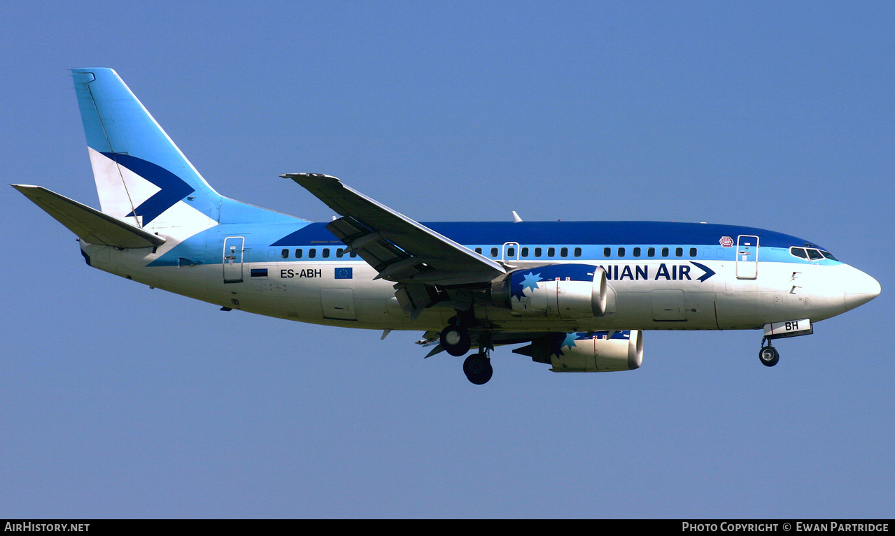 Aircraft Photo of ES-ABH | Boeing 737-53S | Estonian Air | AirHistory.net #513778