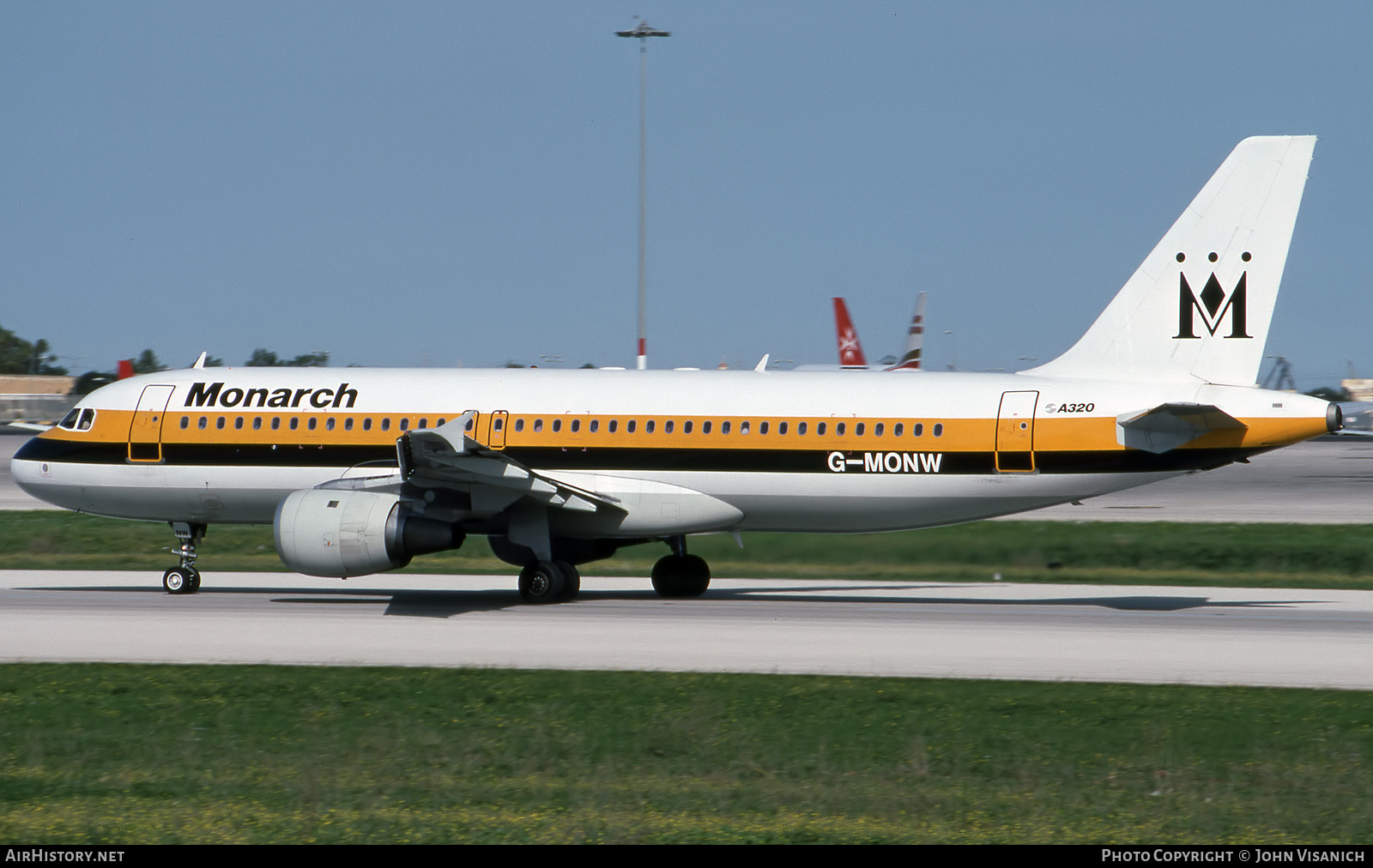 Aircraft Photo of G-MONW | Airbus A320-212 | Monarch Airlines | AirHistory.net #513842